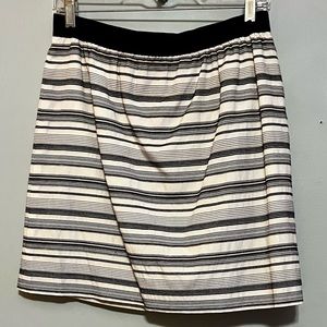 Ann Taylor Loft 4 black white striped skirt